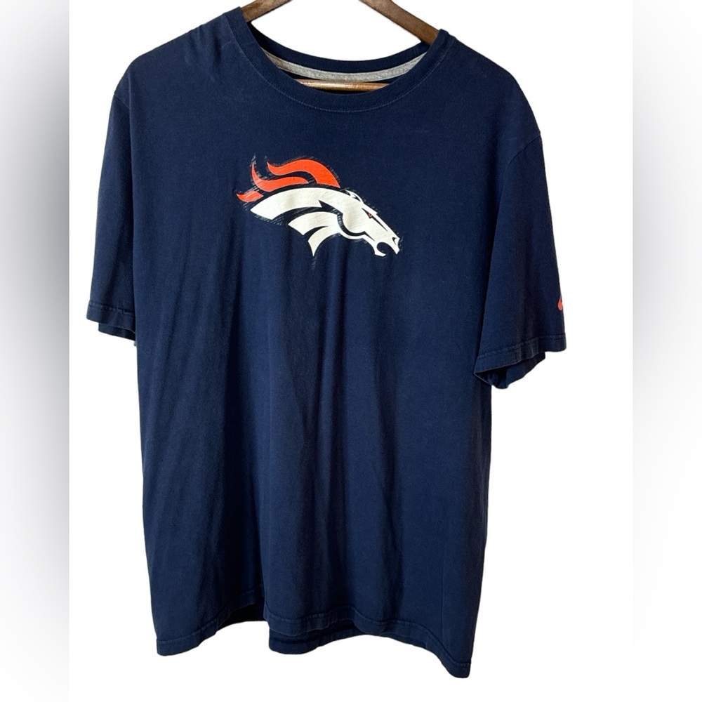 Nike Men’s XL, Denver Broncos TSHIRT, 100% Cotton, Navy Blue and Orange